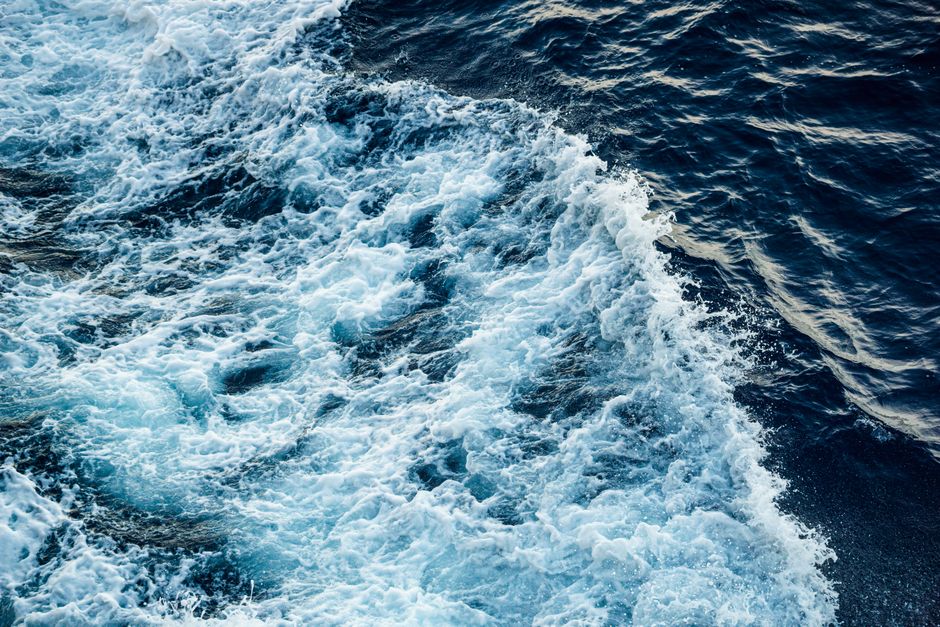 Nature Vibrant Ocean Waves Crashing Against One Another Creating Dynamic Patterns And Textures In Blue Hues. HD Wallpaper #3831